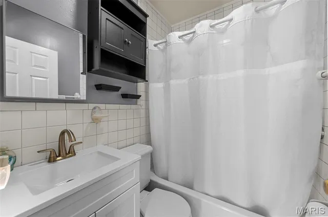 $189,900 | 425 Benton Street, Valley Park, MO 63088