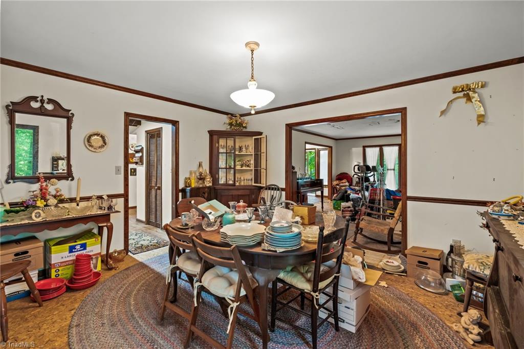5718 Oak Tree Road Greensboro, NC 27455 - Photo 11 of 40