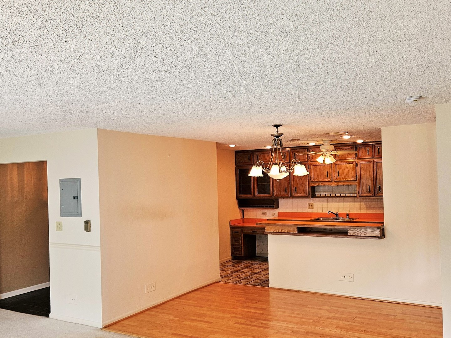 500 Thames Parkway, Unit 2K Park Ridge, IL 60068 - Photo 13 of 18 a view of kitchen with furniture and refrigerator