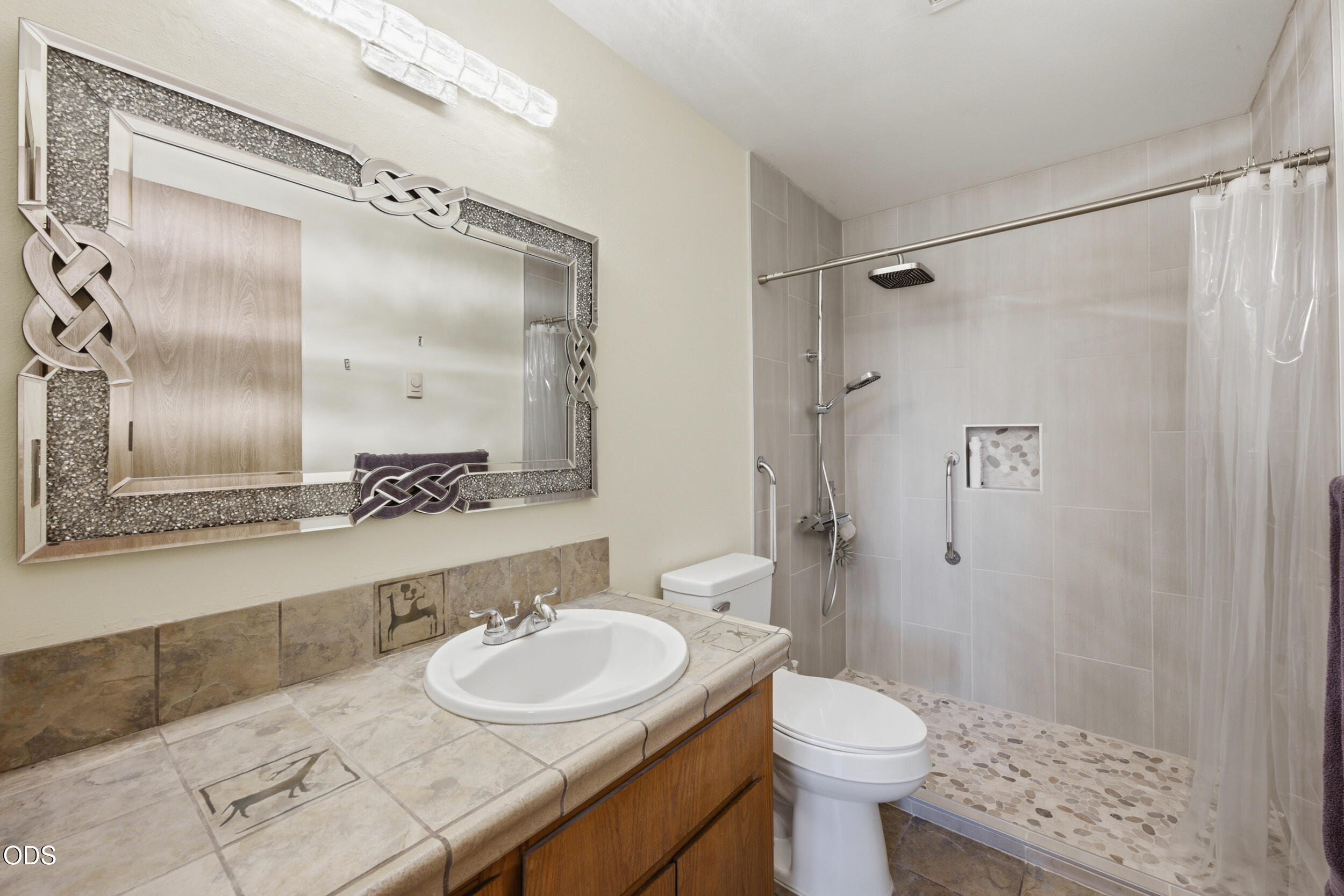 2346 Southwest 20th Court Redmond, OR 97756 - Photo 18 of 41