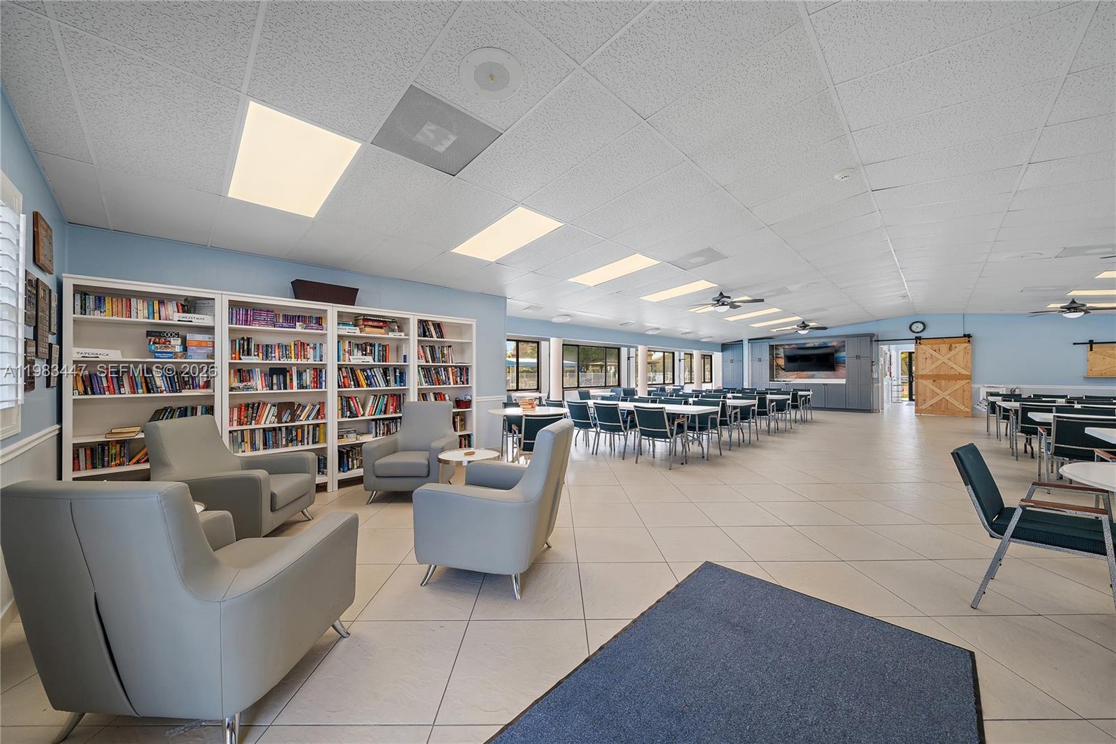 339 Pine Ridge Circle, Unit D1 Greenacres, FL 33463 - Photo 25 of 57