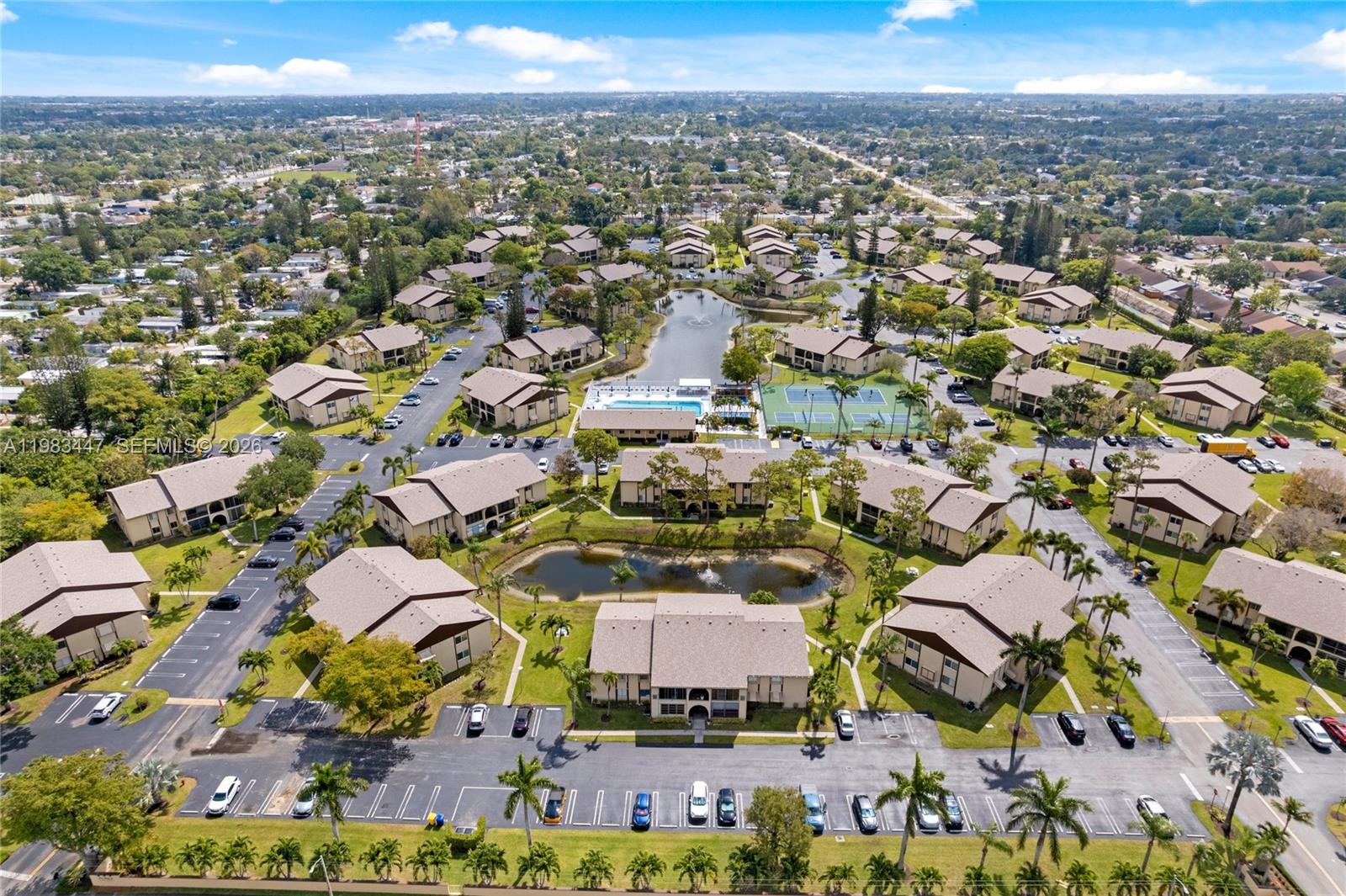 339 Pine Ridge Circle, Unit D1 Greenacres, FL 33463 - Photo 40 of 57