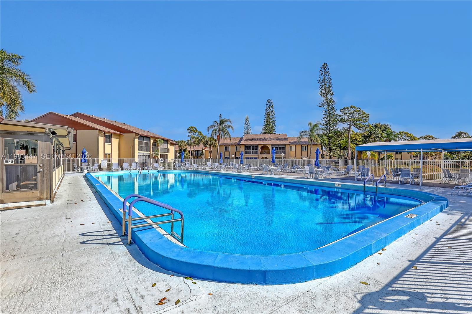 339 Pine Ridge Circle, Unit D1 Greenacres, FL 33463 - Photo 54 of 57