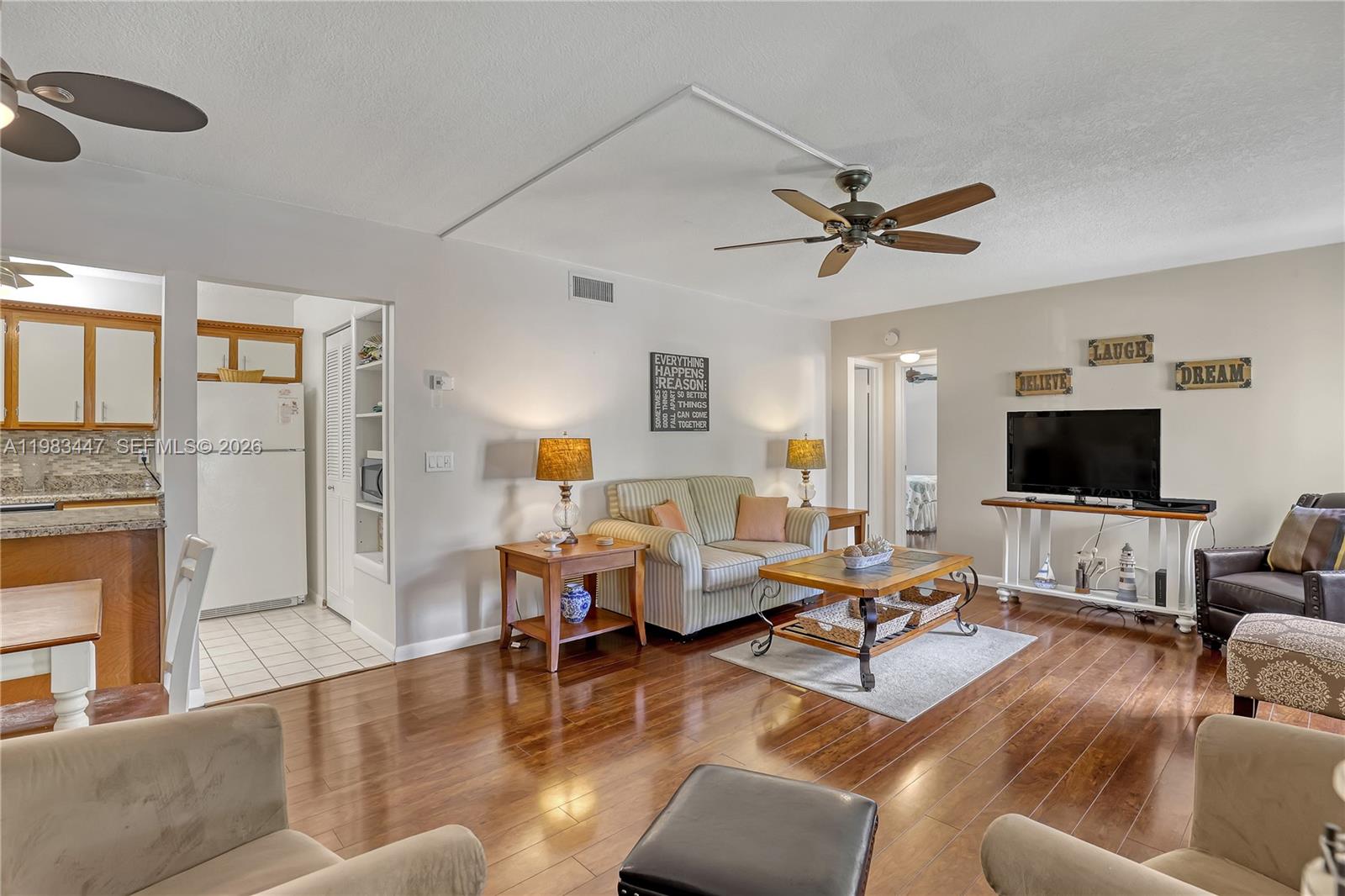 339 Pine Ridge Circle, Unit D1 Greenacres, FL 33463 - Photo 9 of 57