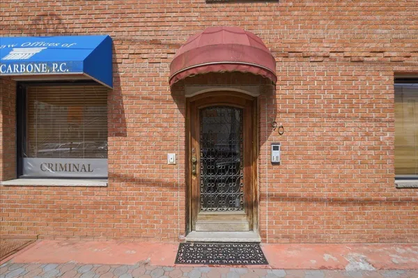 $2,600 | 90 Court House Place, Unit 2R, Jersey City, NJ 07306