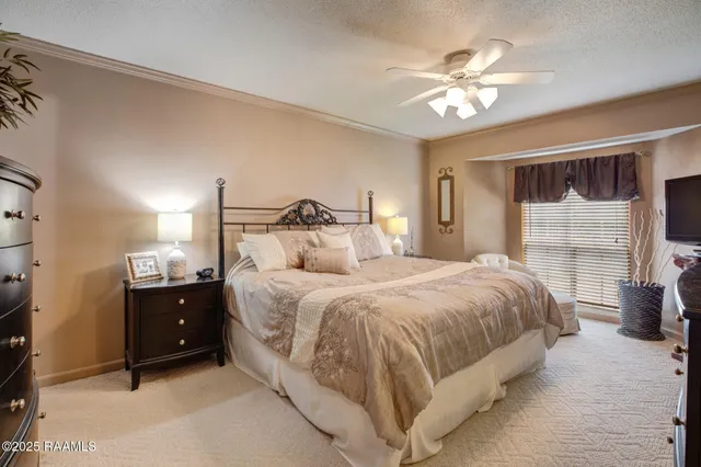 $295,000 | 208 Pontalba Drive, Lafayette, LA 70503