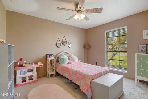 $299,900 | 208 Pontalba Drive, Lafayette, LA 70503