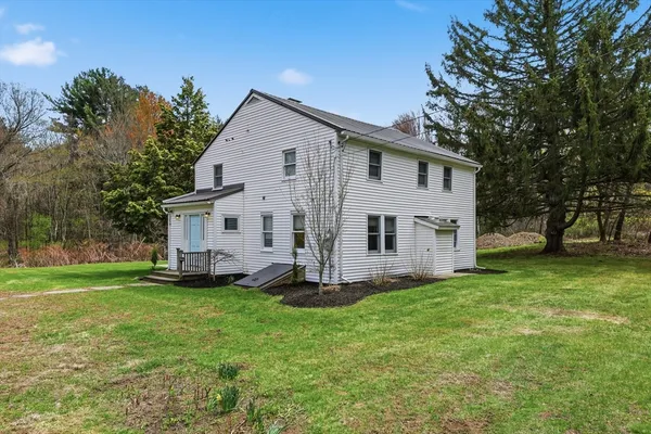 $425,000 | 1270 West Street, Amherst, MA 01002