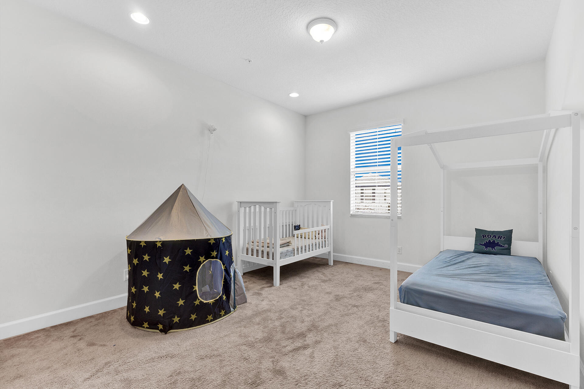 6640 Quiet Wave Trail, Unit 67 Boca Raton, FL 33433 - Photo 18 of 35 a living room with furniture