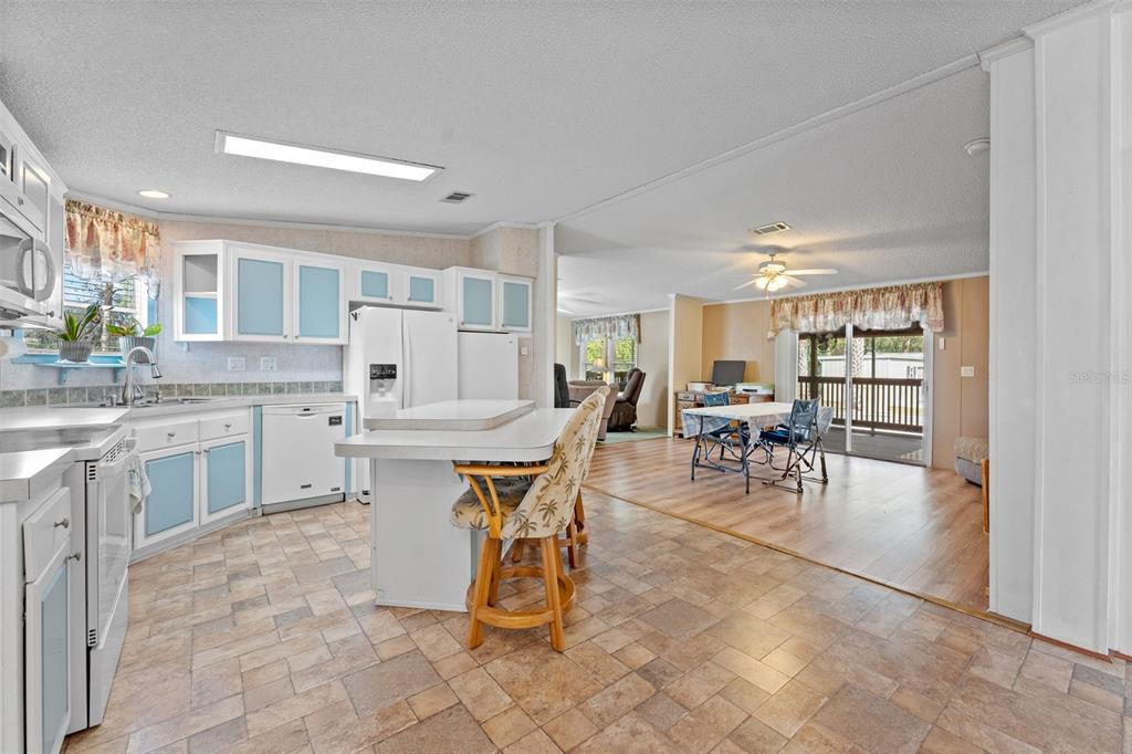 9633 Jim Street Hudson, FL 34669 - Photo 11 of 54