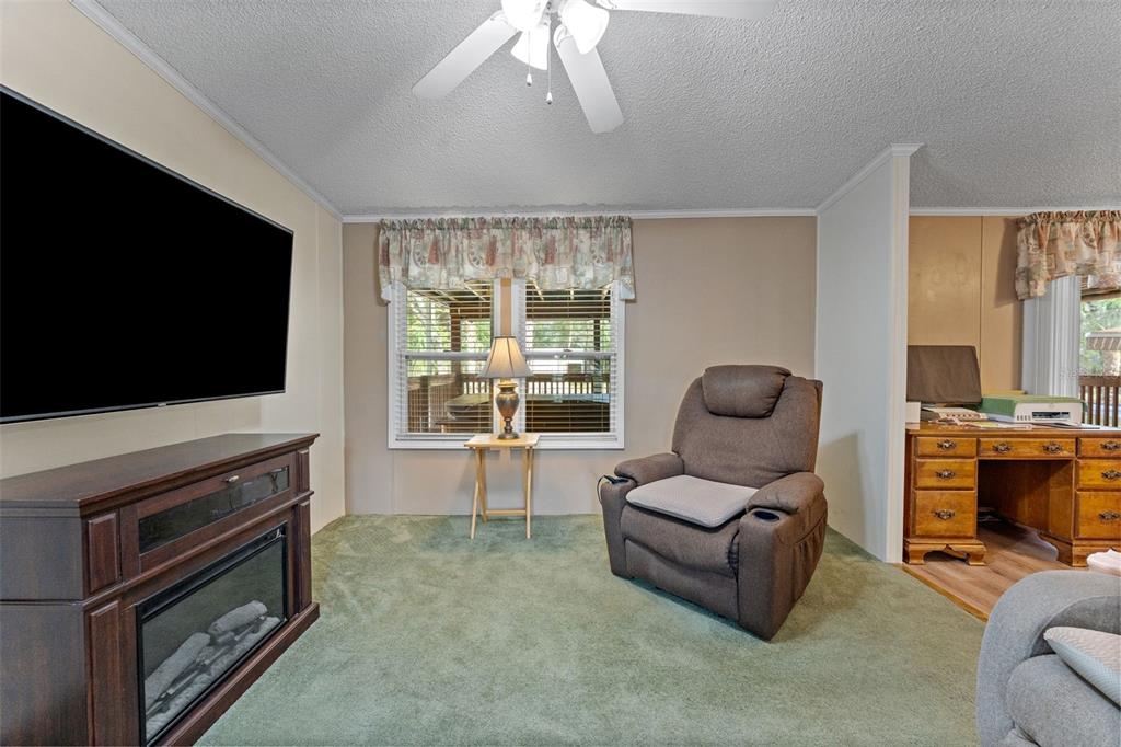 9633 Jim Street Hudson, FL 34669 - Photo 15 of 54