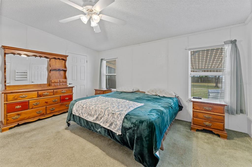 9633 Jim Street Hudson, FL 34669 - Photo 17 of 54