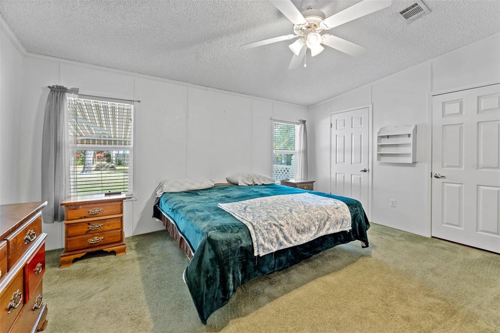 9633 Jim Street Hudson, FL 34669 - Photo 18 of 54