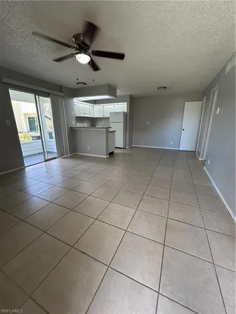 $1,600 | 1989 Rookery Bay Drive, Unit 704, Naples, FL 34114