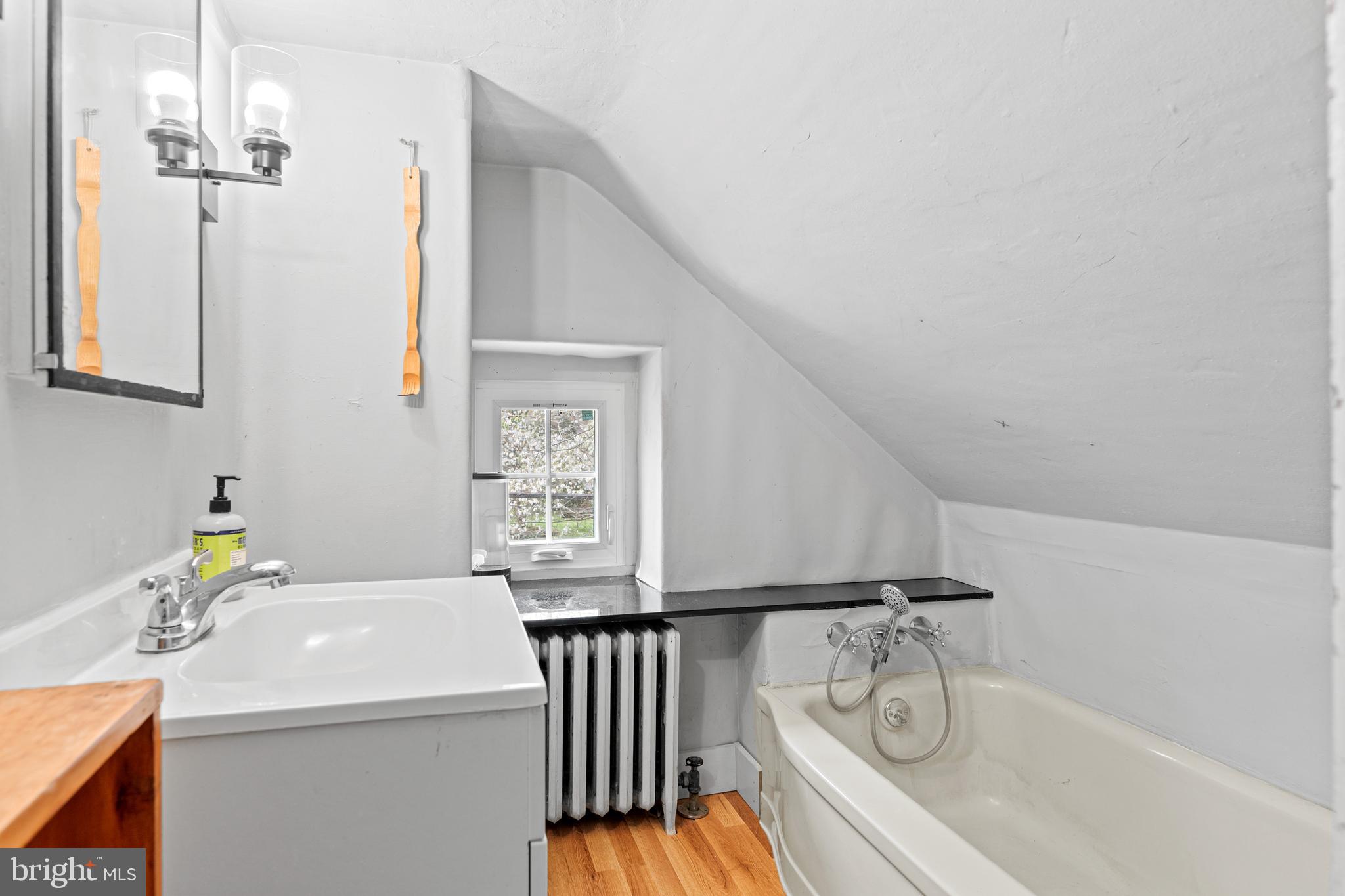 1 East Brookhaven Road Wallingford, PA 19086 - Photo 41 of 57 Full bath here too.