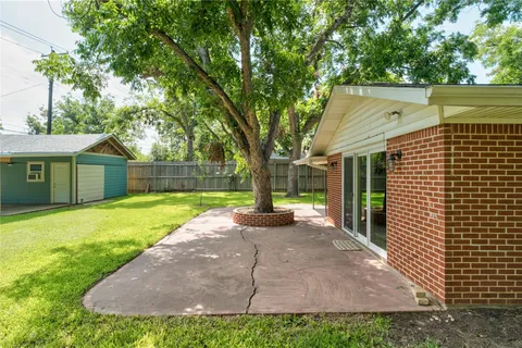 $439,000 | 811 Newport Avenue, Austin, TX 78753