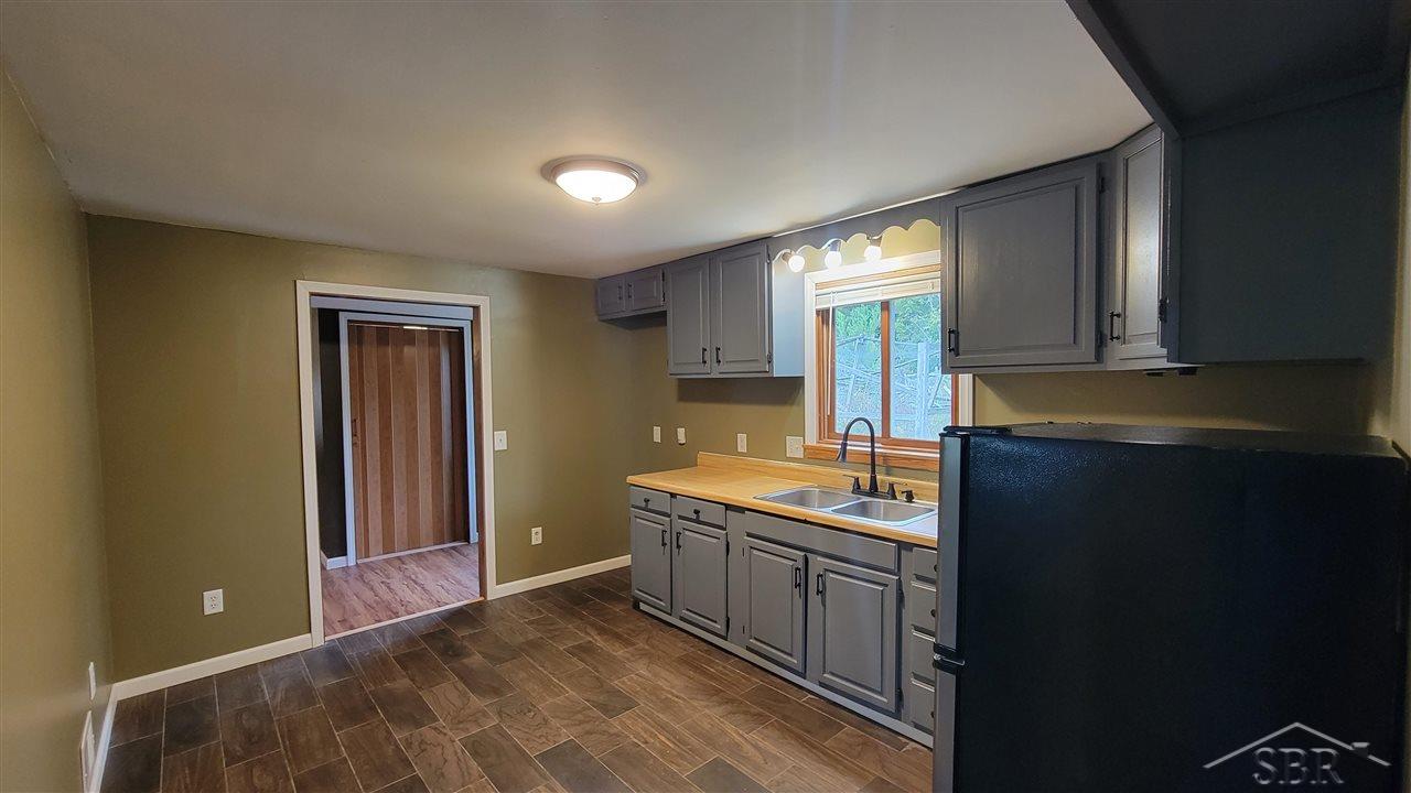 1540 Huntington Road Saginaw, MI 48601 - Photo 13 of 40 50057323-12.JPG