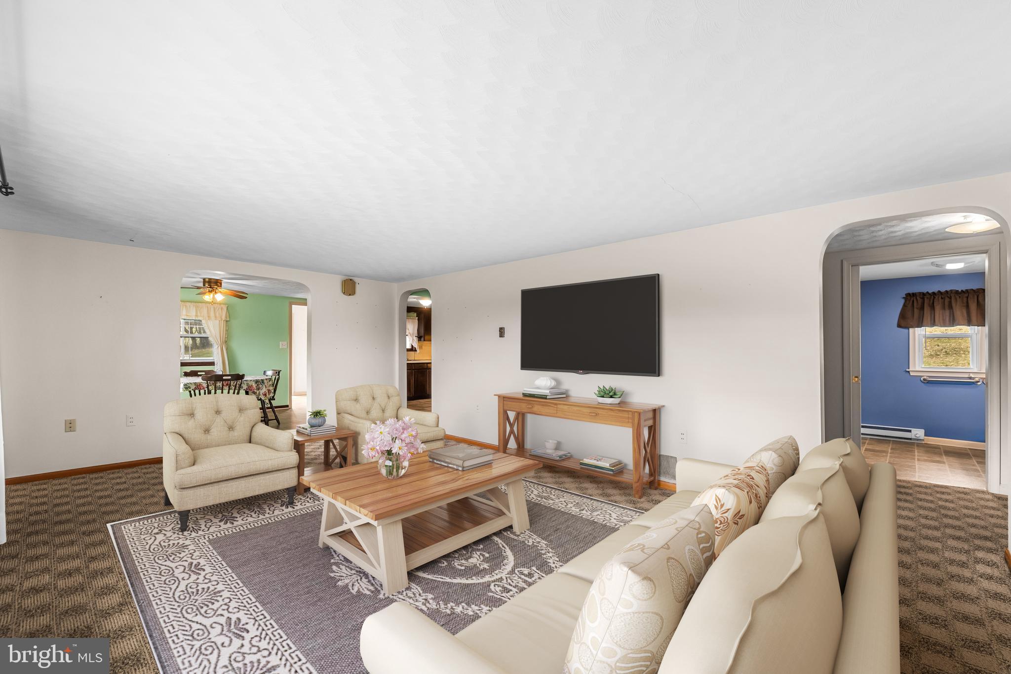 12706 High Point Road Felton, PA 17322 - Photo 11 of 67 Rancher Living Room