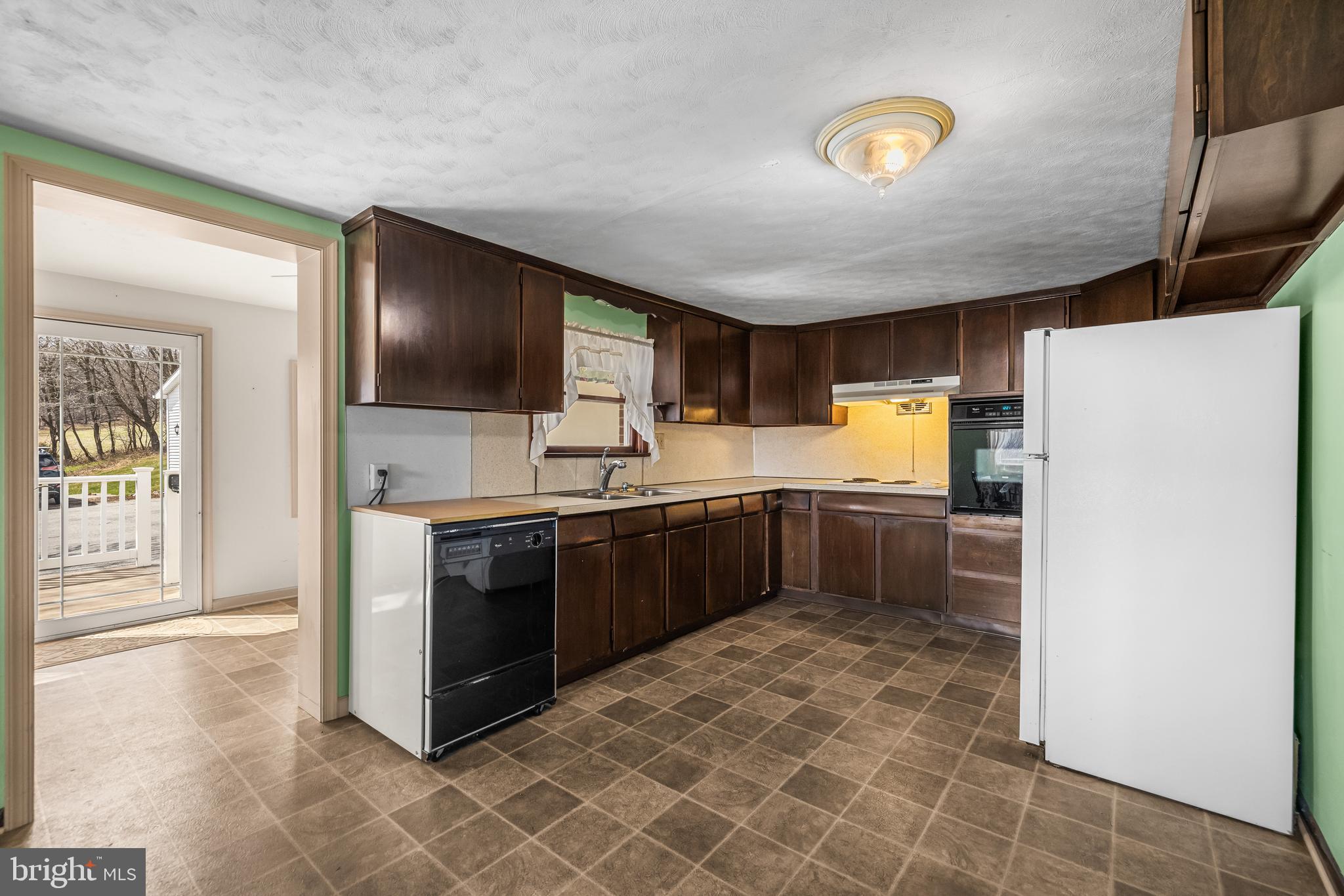 12706 High Point Road Felton, PA 17322 - Photo 20 of 67 Rancher