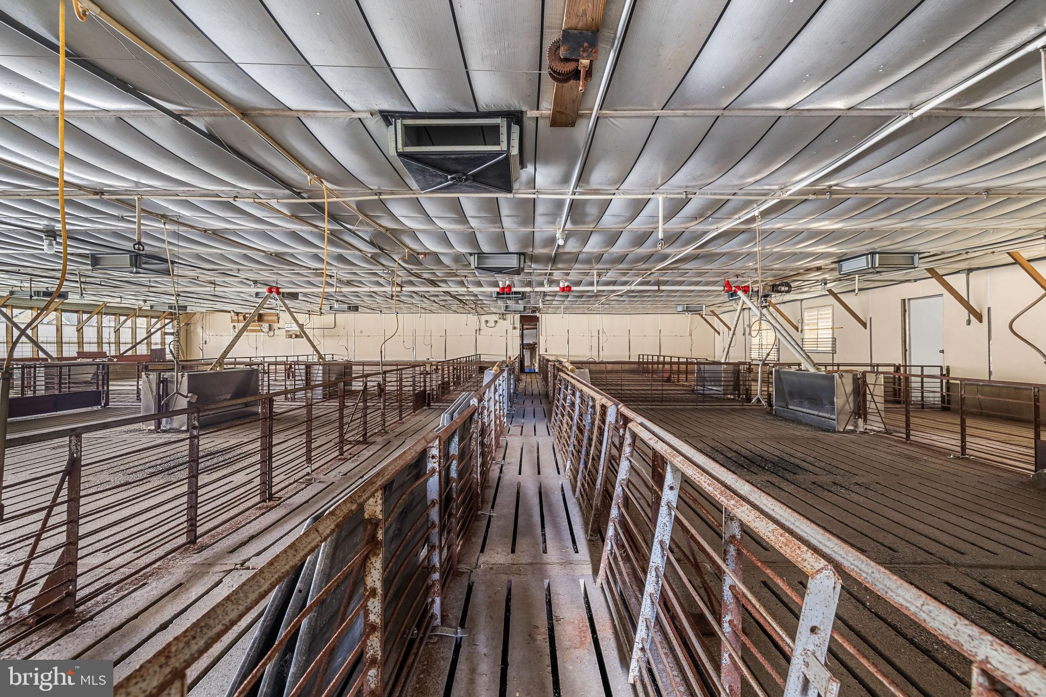 12706 High Point Road Felton, PA 17322 - Photo 28 of 67 Turn Key Pig (500) Operation