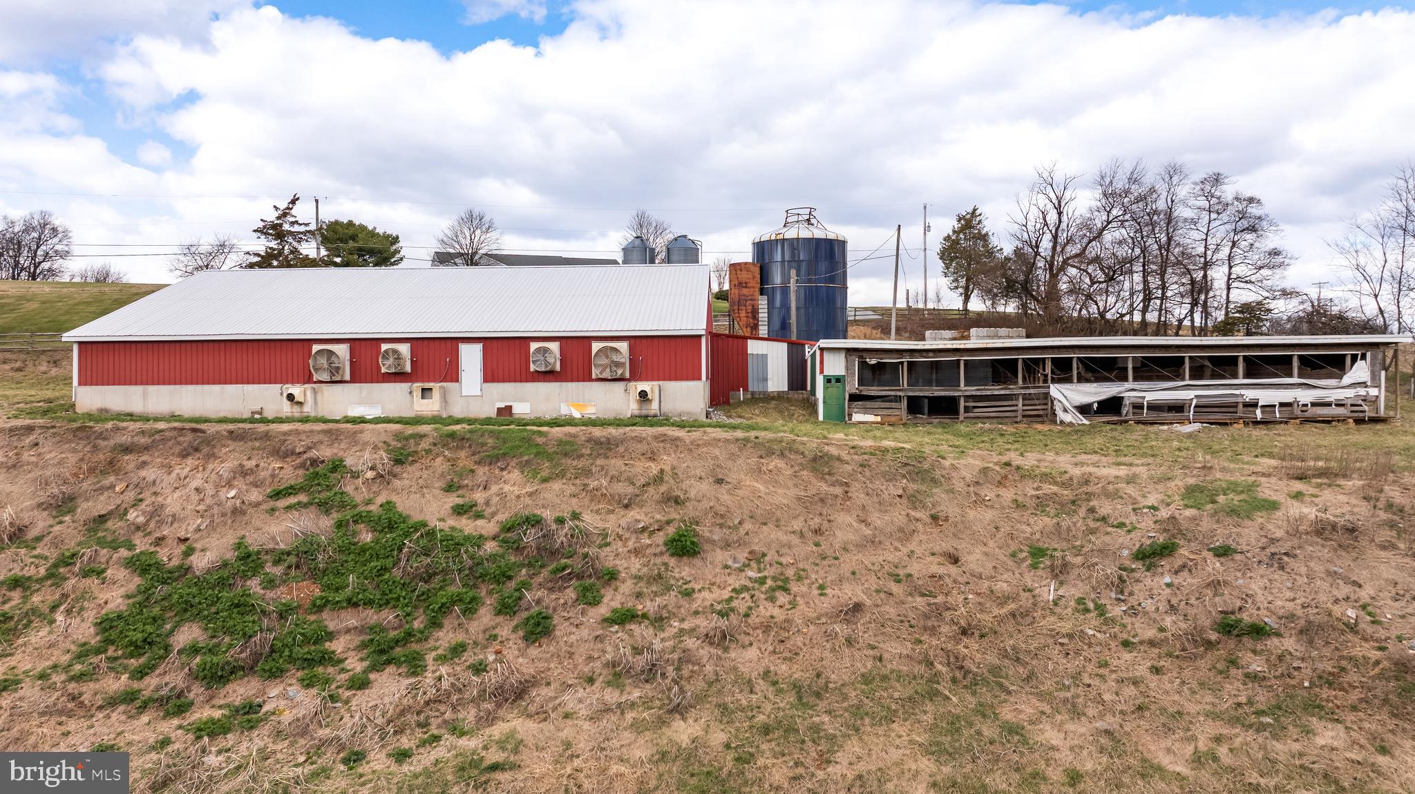12706 High Point Road Felton, PA 17322 - Photo 51 of 67 Pig/Poultry Barn