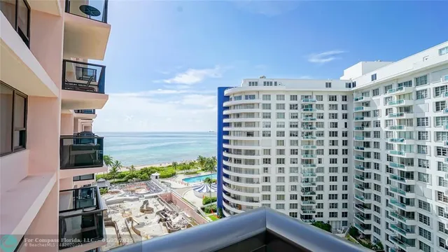 $3,950 | 5225 Collins Avenue, Unit 1417, Miami Beach, FL 33140