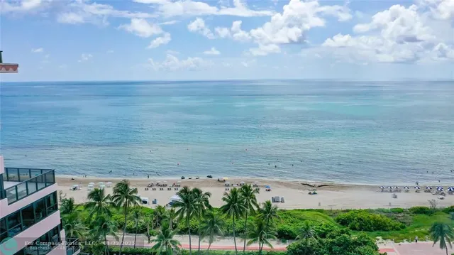 $3,950 | 5225 Collins Avenue, Unit 1417, Miami Beach, FL 33140