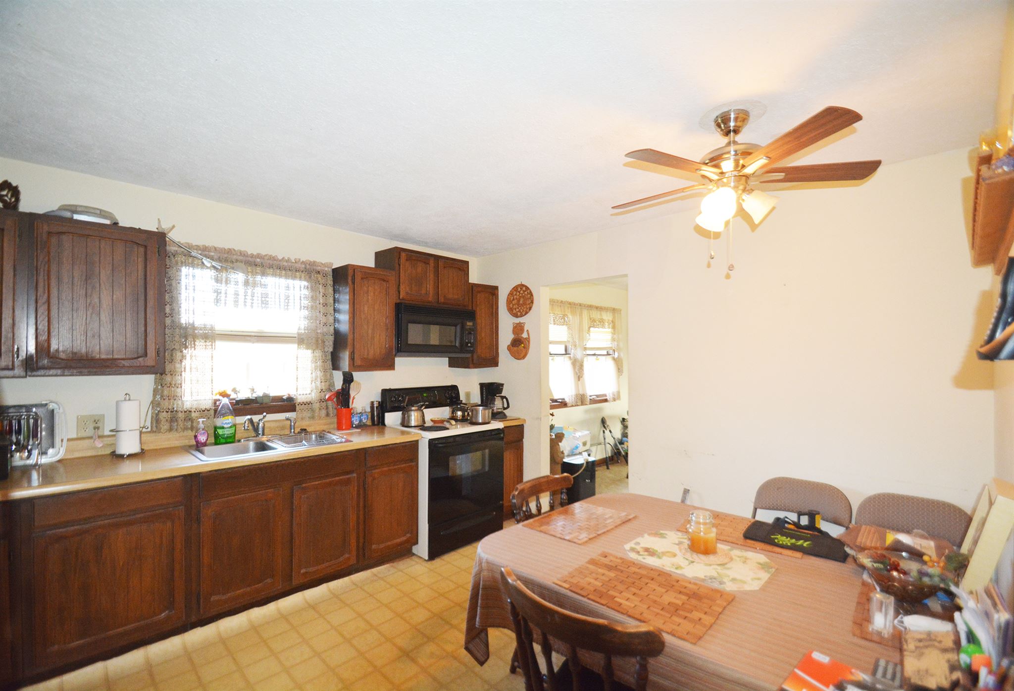 8489 South Rockport Road Bloomington, IN 47403 - Photo 6 of 24 Gallery Image 6