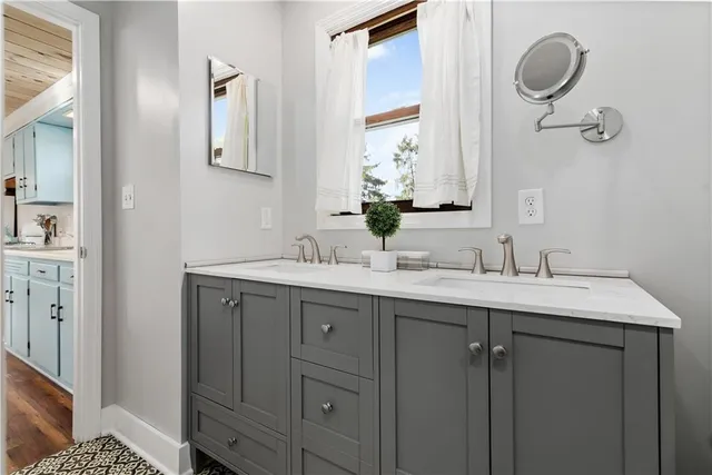 a vase of flowers sitting on a table