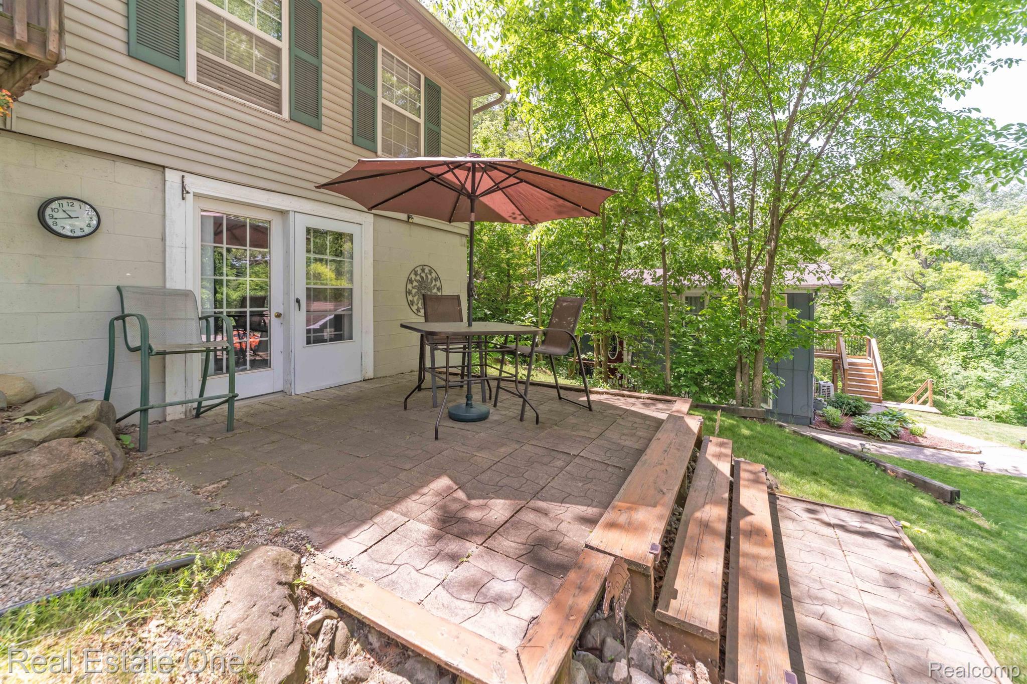 1670 Ridge Road Highland, MI 48356 - Photo 6 of 56 Gallery Image 6
