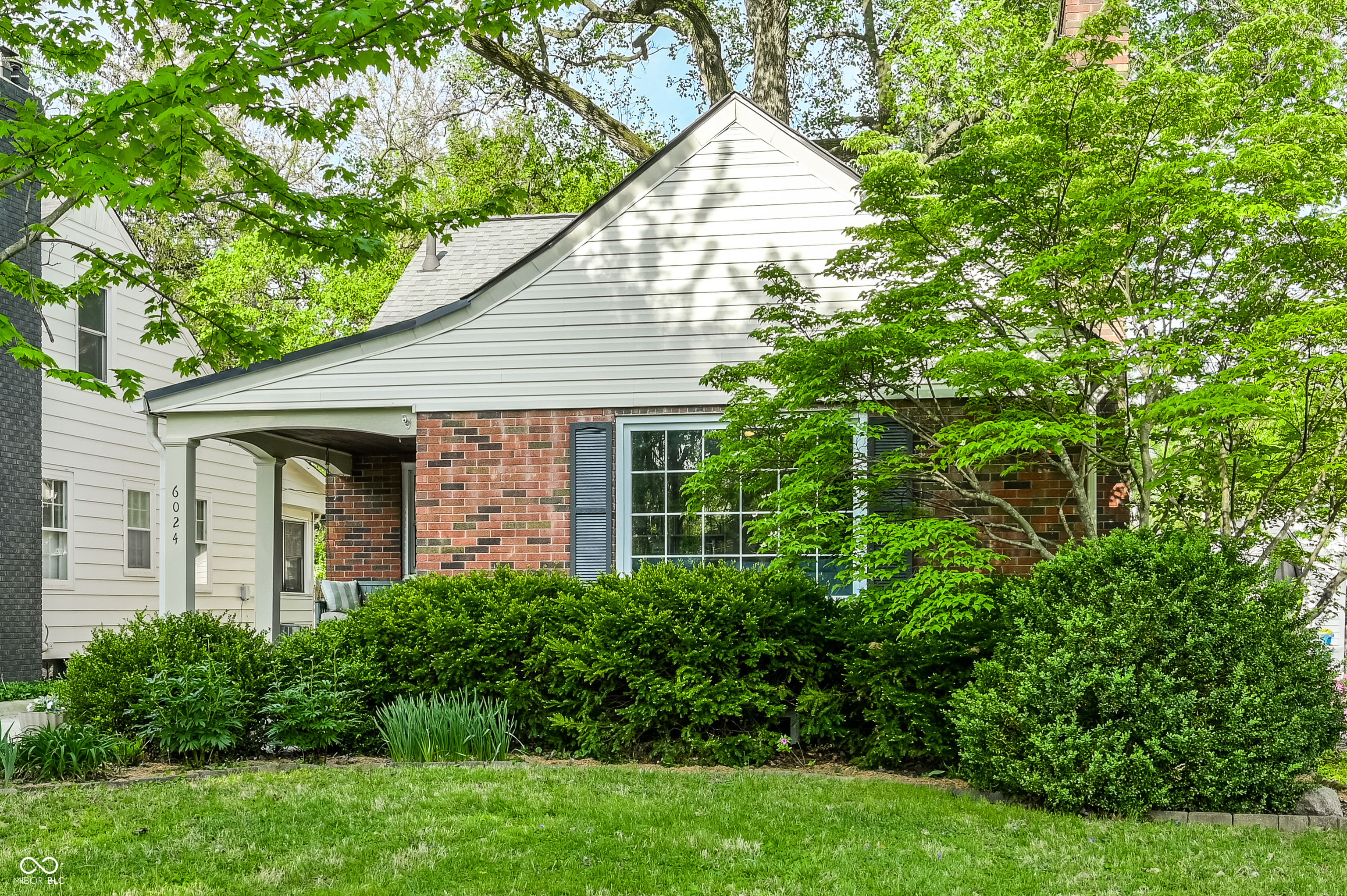 6024 Ralston Avenue Indianapolis, IN 46220 - Photo 2 of 34