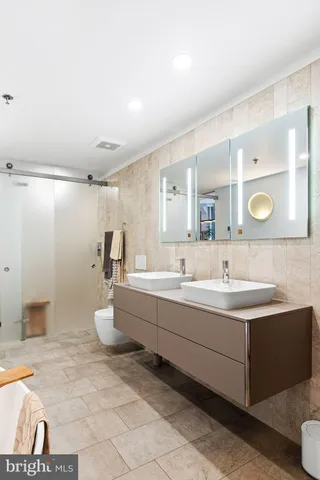 $525,000 | 314-22 North 12th Street, Unit 205, Philadelphia, PA 19107