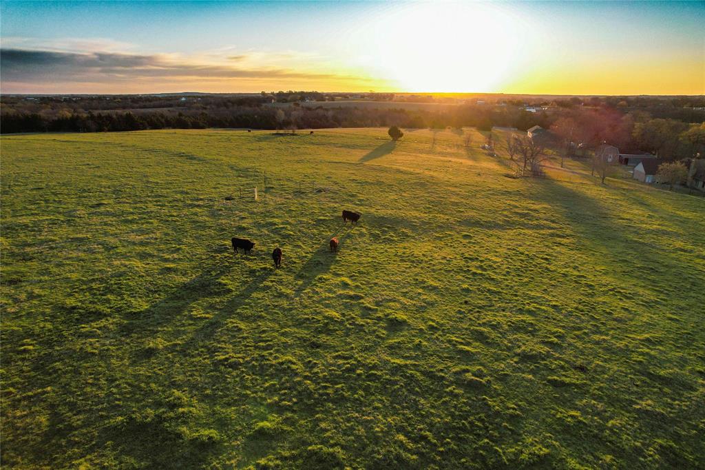 992 Bennett Road Howe, TX 75459 - Photo 4 of 26 a view of an ocean