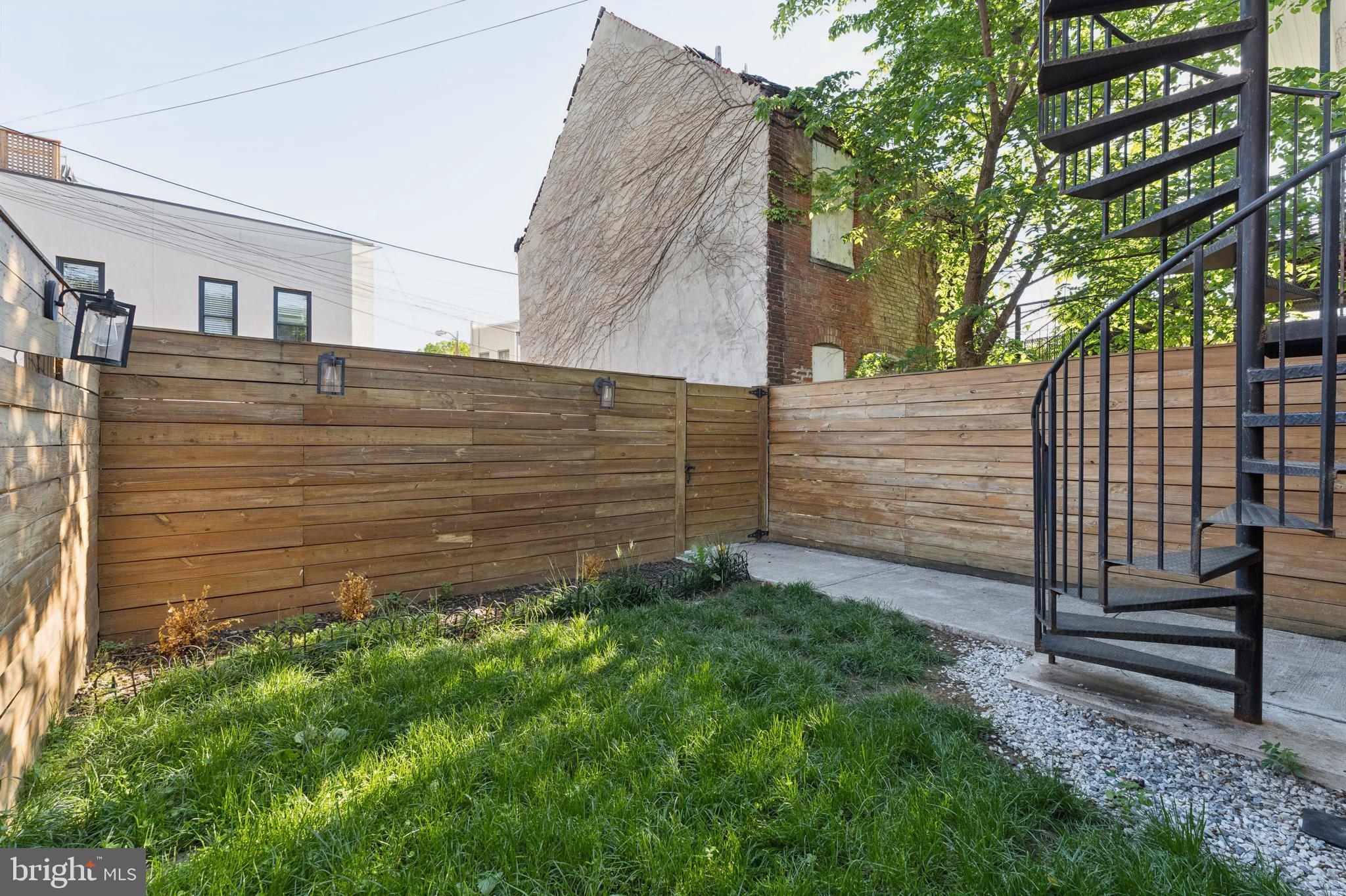 411 P Street Northwest, Unit 3 Washington, DC 20001 - Photo 26 of 28
