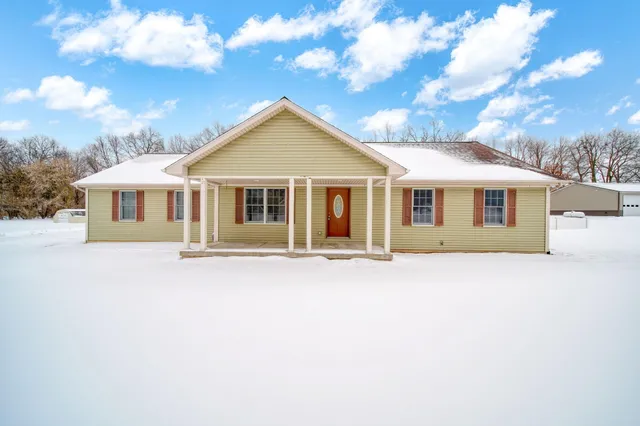$314,900 | 139 Avery Drive, Hanover, MI 49241