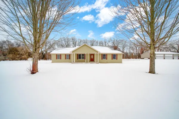 $300,000 | 139 Avery Drive, Hanover, MI 49241