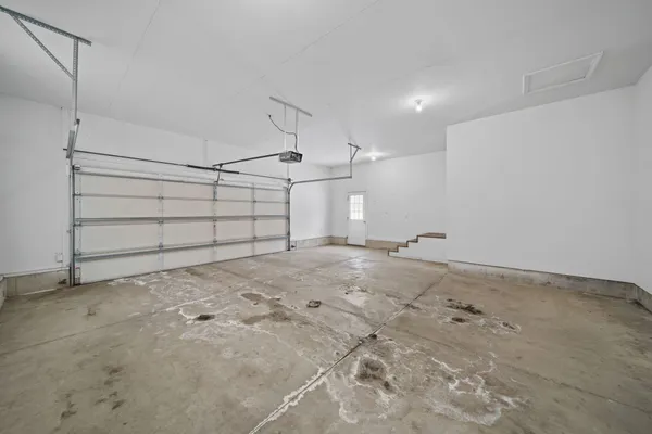 $300,000 | 139 Avery Drive, Hanover, MI 49241