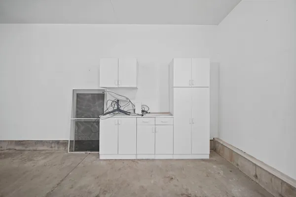 $300,000 | 139 Avery Drive, Hanover, MI 49241