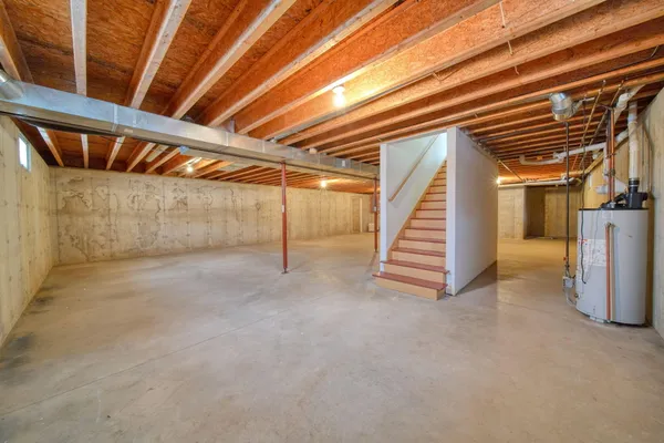 $300,000 | 139 Avery Drive, Hanover, MI 49241