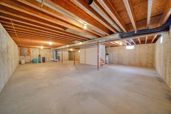 $300,000 | 139 Avery Drive, Hanover, MI 49241