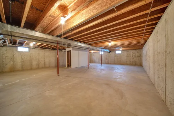 $300,000 | 139 Avery Drive, Hanover, MI 49241