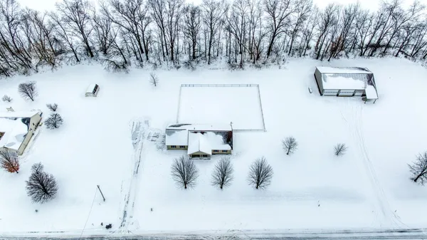 $300,000 | 139 Avery Drive, Hanover, MI 49241