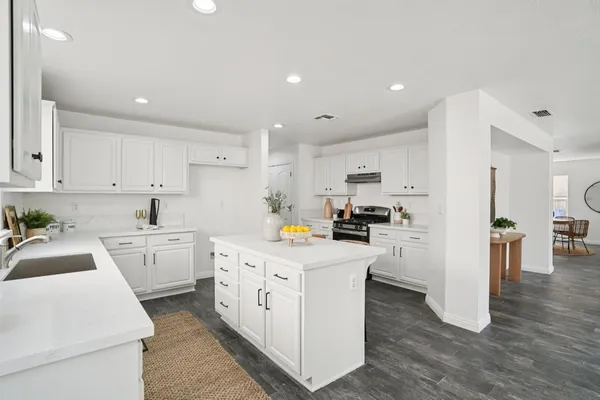 $698,000 | 10178 Nick Way, Elk Grove, CA 95757