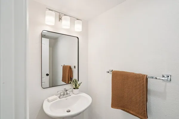 $698,000 | 10178 Nick Way, Elk Grove, CA 95757