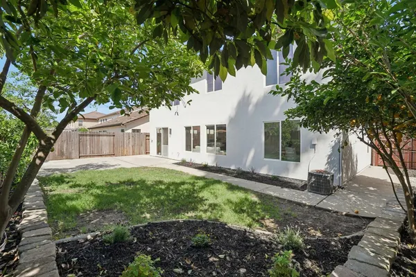 $698,000 | 10178 Nick Way, Elk Grove, CA 95757