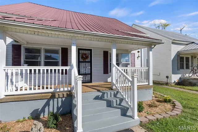 $124,900 | 205 East Beech Street, Sikeston, MO 63801