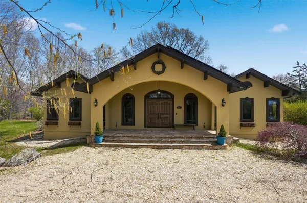 $850,000 | 47 Willow Drive, LaGrangeville, NY 12540