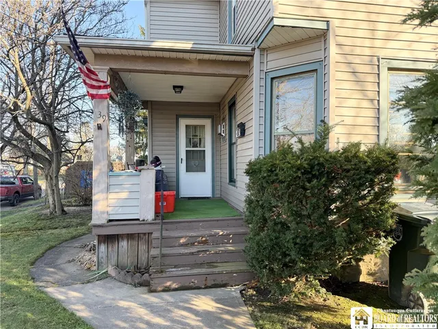 $109,000 | 139 Park Street, Jamestown, NY 14701