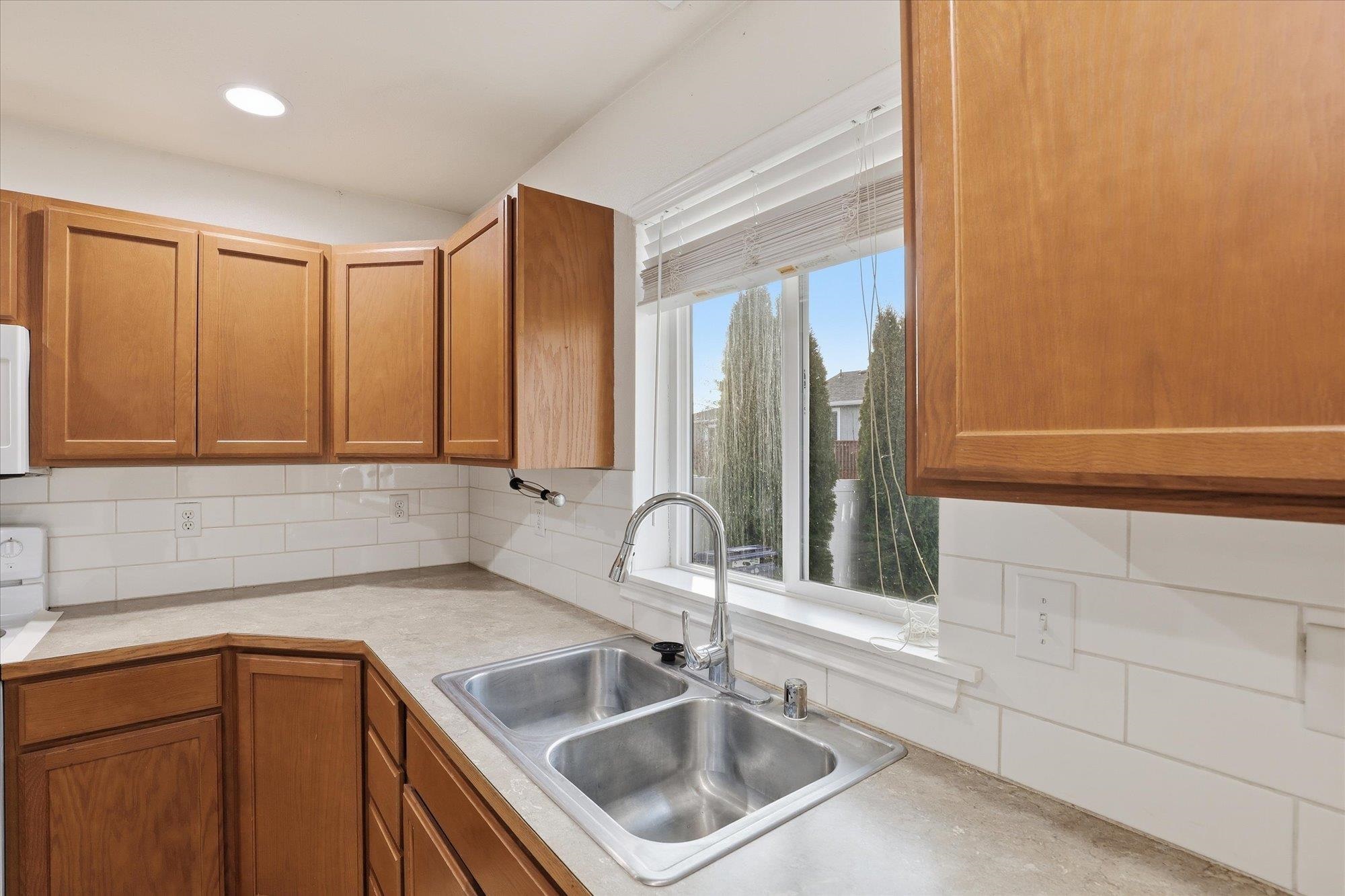 2015 Bell Street Spokane Valley, WA 99016 - Photo 12 of 39