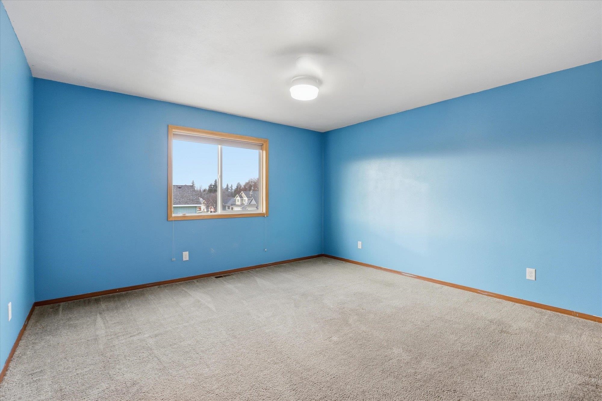 2015 Bell Street Spokane Valley, WA 99016 - Photo 19 of 39